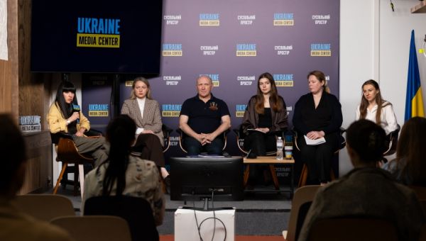 Безпека стала головною умовою роботи: УНЦПД представив дослідження про діяльність ОГС на прифронтових територіях